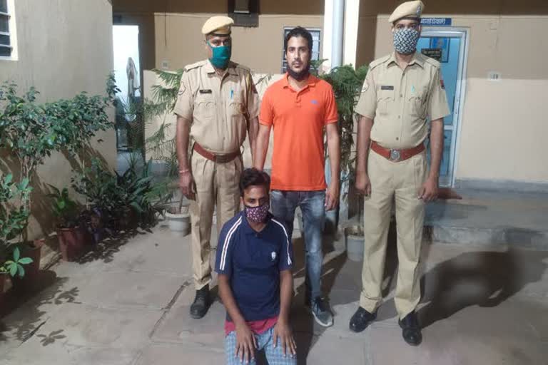 smuggler arrest in jaipur, jaipur news