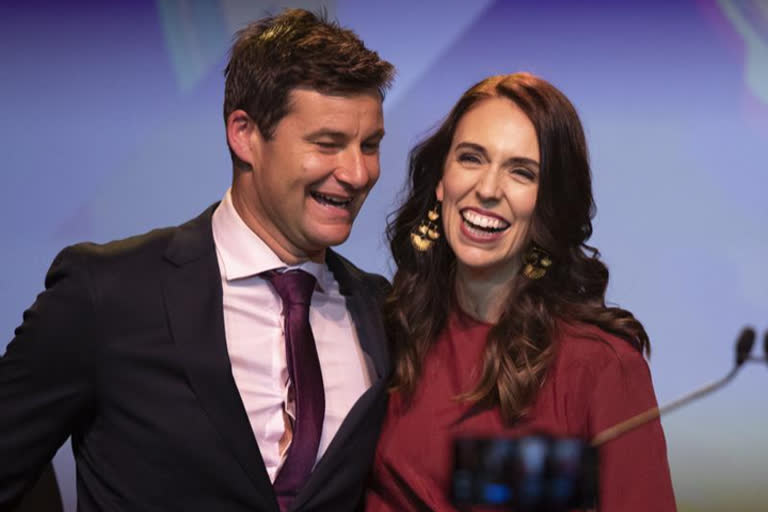 New Zealand leader Ardern Jacinda Ardern Ardern plans to marry over the summer Ardern plans to marry Jacinda Ardern marriage Jacinda Ardern announces marriage date Jacinda Ardern to marry Clarke Gayford New Zealand leader Ardern plans to marry over the summer New Zealand leader Ardern Ardern ന്യൂസിലാന്‍റ് പ്രധാനമന്ത്രി ജസീന്ദ ആർഡെൻ വിവാഹത്തിനൊരുങ്ങുന്നു ന്യൂസിലാന്‍റ് പ്രധാനമന്ത്രി ജസീന്ദ ആർഡെൻ