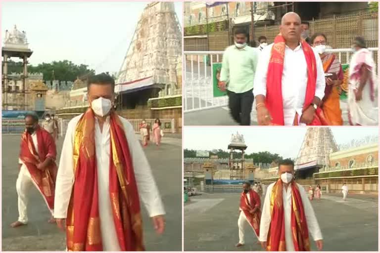 VIPS AT TIRUMALA DARSHAN