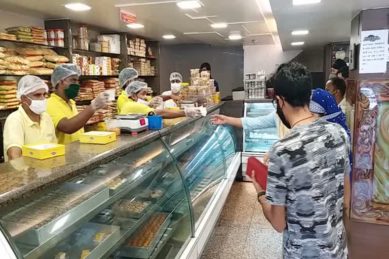 Permission to open rakhi and sweets shops in raipur