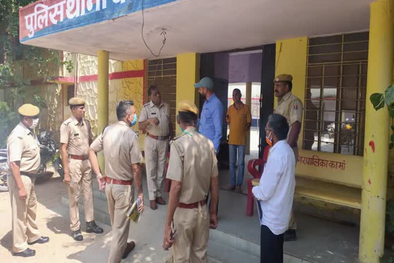 police took flag march, panchayti raj election