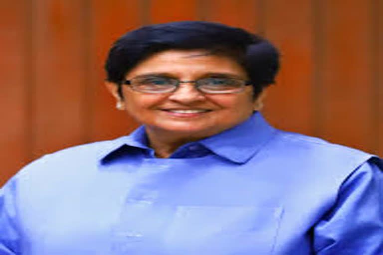 Governor Kiranbedi Advised To Minister's