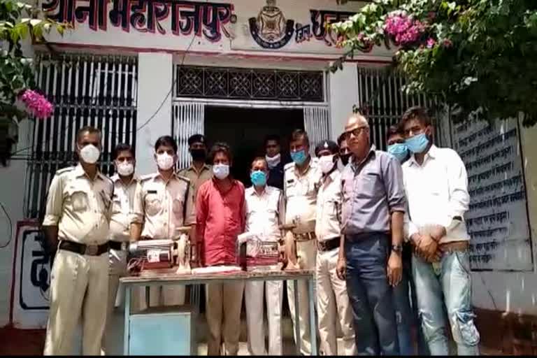 Chhatarpur Police arrested motor thief 