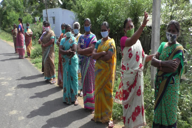 women protest against the opening of a liquor store 