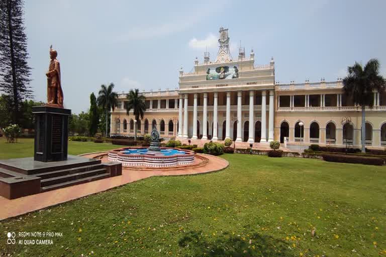  Extension of date to apply for the 101st Convocation of mysore vv 