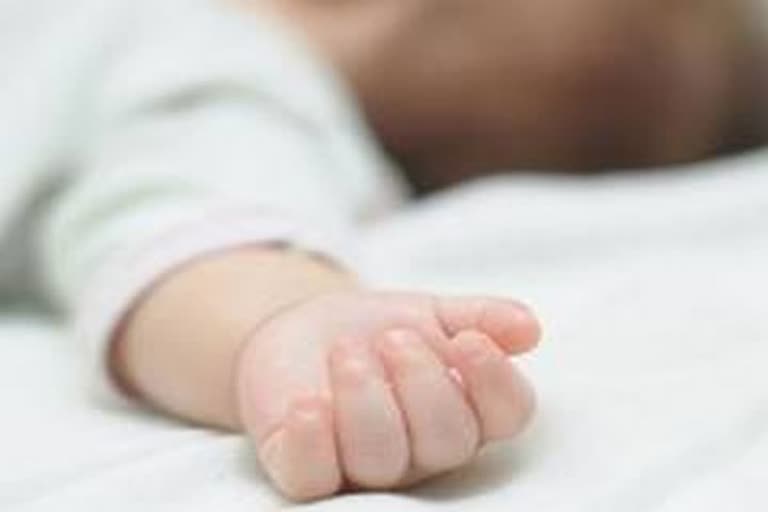  Five-month-old girl succumbs to COVID-19 in Delhi ഡൽഹിയിൽ അഞ്ച് മാസം പ്രായമുള്ള കുട്ടി അഞ്ച് മാസം പ്രായമുള്ള കുട്ടി കൊവിഡ് ബാധിച്ച് മരിച്ചു കോവിഡ് 19 ഡൽഹിയിലെ കോവിഡ് കണക്ക്