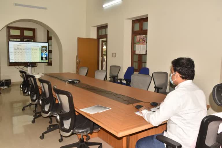 Dcm ashwanth narayana meeting with ramanagar district officials