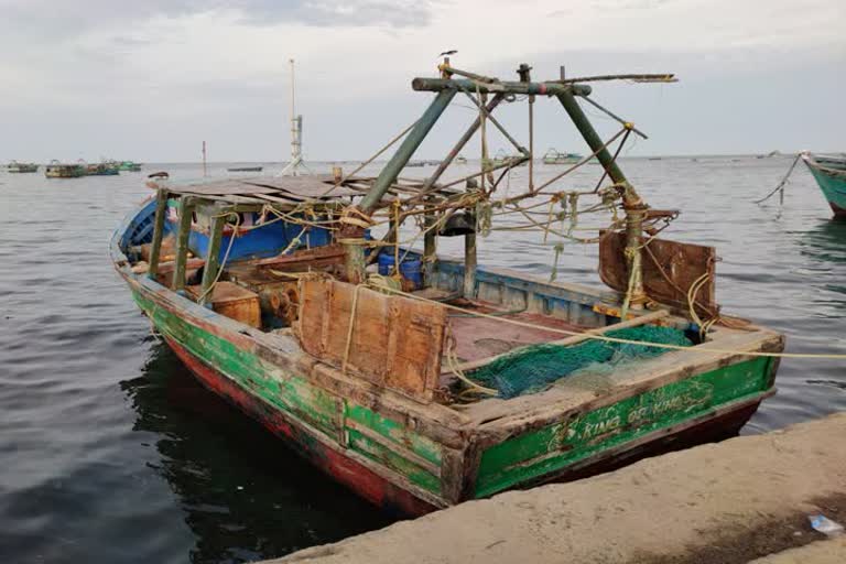 சட்டவிரோதமாக இலங்கைக்கு படகில் சென்றவர் கைது!