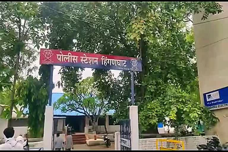 दारूच्या नशेत बापाचा मुलीवर चाकू हल्ला