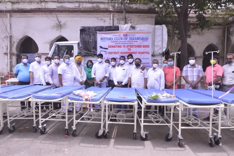 stretcher beds distribution by rotary club