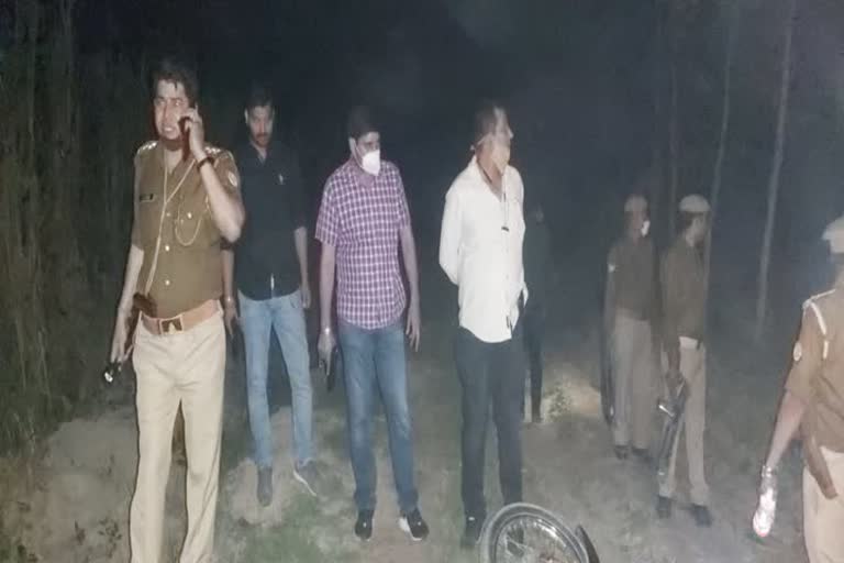 मुठभेड़ में घायल हुए बदमाश को पुलिस ने गिरफ्तार किया.