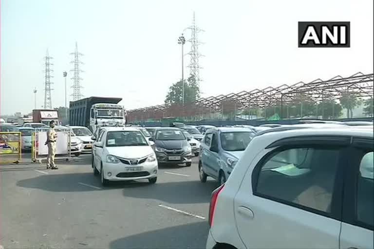 അരവിന്ദ് കെജ്‌രിവാൾ Delhi border open Haryana cm