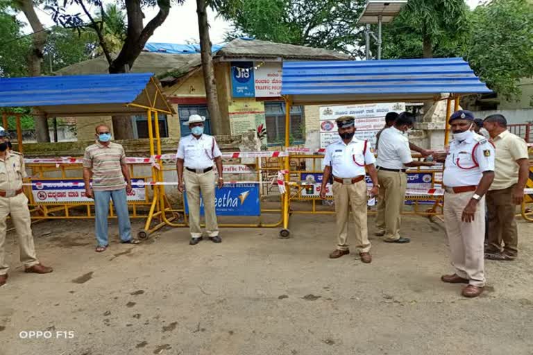 Traffic police station seal down