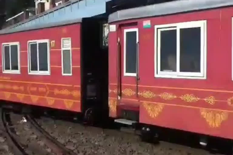 Vistadome and Holiday Special train