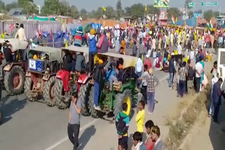 Mahapadav at Shahjahanpur, Delhi-Jaipur highway blocked