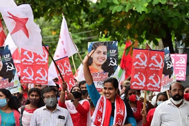 நாட்டிற்கே முன்மாதிரியான கேரளா - முதல்முறையாக 21 வயது இளம்பெண் மேயராகத் தேர்வு