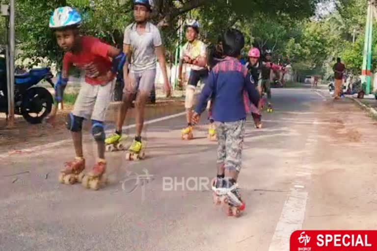 'ஸ்கேட்டிங் தளம் அமையுங்கள்... அப்புறம் பாருங்க... பதக்கங்கள் குவியும்'