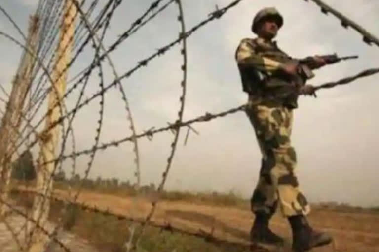 wall of a barrack collapsed in Machhedi