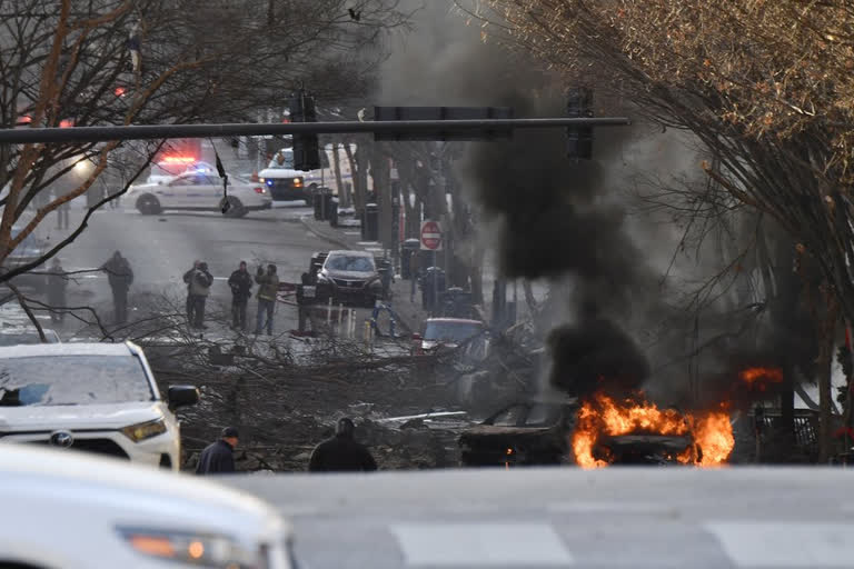 Downtown Nashville explosion knocks communications offline