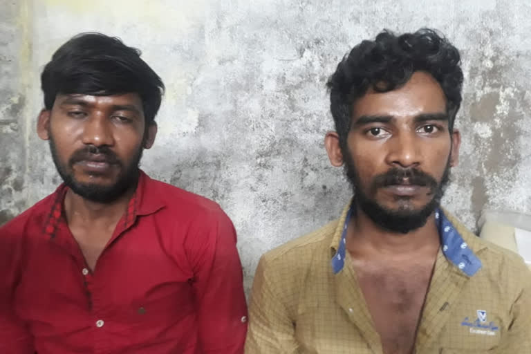 two theft accused arrested in  tirunelveli