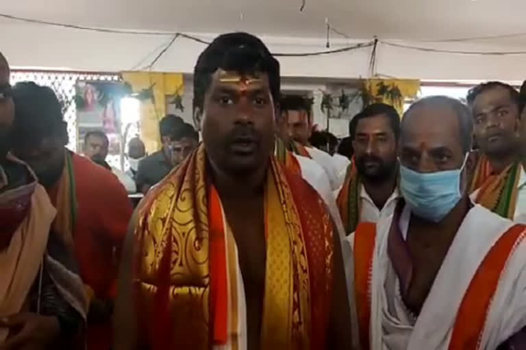 vip guvvala balaraju on maddimadugu anjaneya swamy