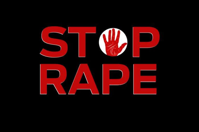 Woman raped in Mumbai  Woman thrown out of train  Mumbai rape case  Rape cases in India  യുവതിയെ ബലാത്സംഗം ചെയ്‌തു  മുംബൈ ബലാത്സംഗം  ട്രെയിനിൽ വച്ച് ബലാത്സംഗം