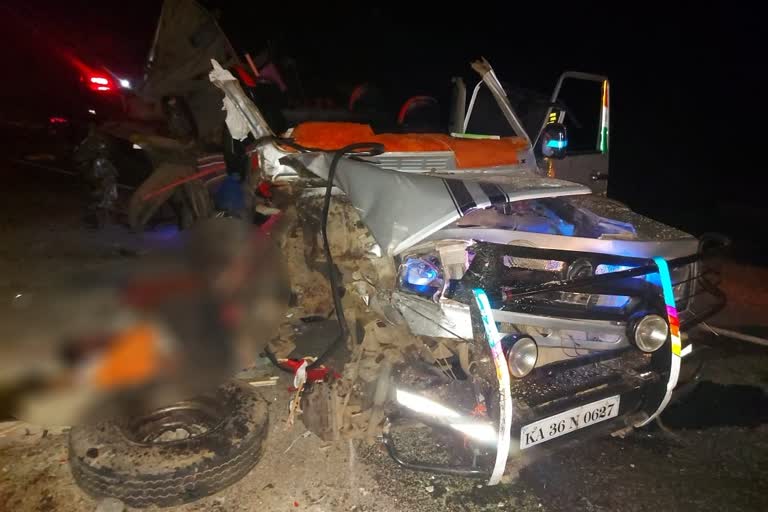 Terrible road accident: Five killed, 7 injured