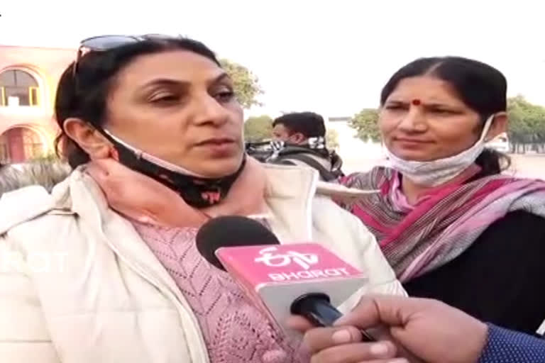 congress-mayor-candidate-upender-kaur-ahluwalia-claimed-victory