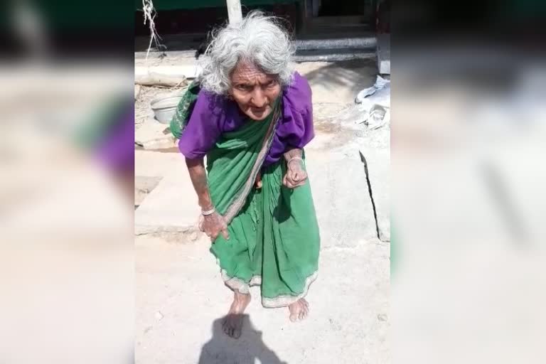 115-year-old-women-devamma-voting