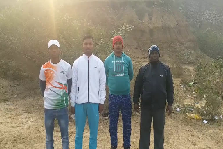 sahibganj-athletics-player-won-bronze-and-silver-in-athletics-competition-in-ranchi