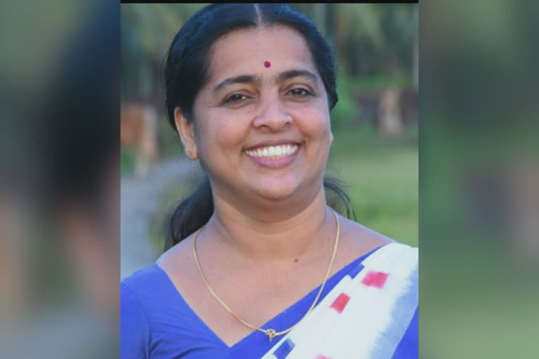 Municipality  KV Sujatha of LDF was elected as the chairperson of Kanhangad municipality  KV Sujatha  LDF  chairperson of Kanhangad municipality  chairperson  Kanhangad municipality  കാഞ്ഞങ്ങാട് നഗരസഭ ചെയര്‍പേഴ്സണായി എല്‍ഡിഎഫിലെ കെ.വി.സുജാതയെ തെരഞ്ഞെടുത്തു  കാഞ്ഞങ്ങാട് നഗരസഭ  കെ.വി.സുജാത  എല്‍ഡിഎഫിലെ കെ.വി.സുജാതയെ തെരഞ്ഞെടുത്തു