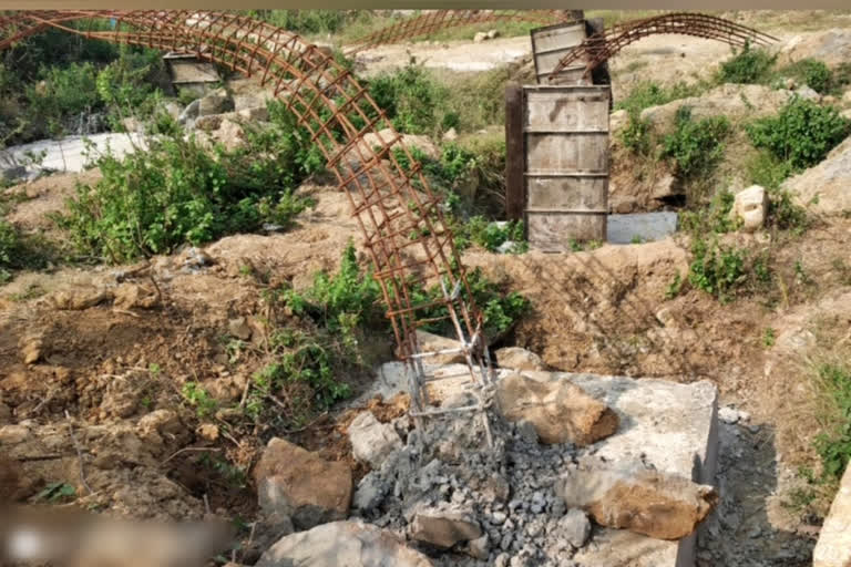 destroy the cemetery under construction in Ankiravupalli village in Kolhapur zone