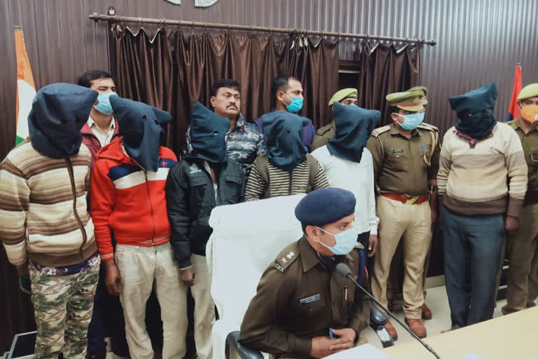 फतेहपुर में 6 बदमाश गिरफ्तार