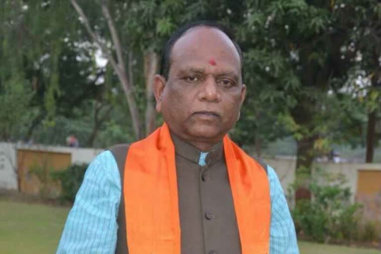 Bharuch MP resigns from BJP