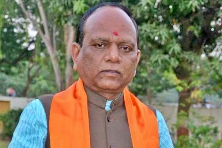 Bharuch MP resigns from BJP