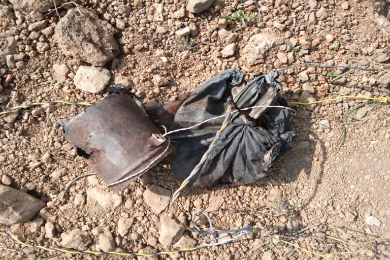 Naxalites planted IED bomb