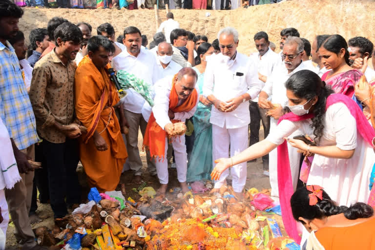 Vira MLA laying the foundation stone for reconstruction of a temple