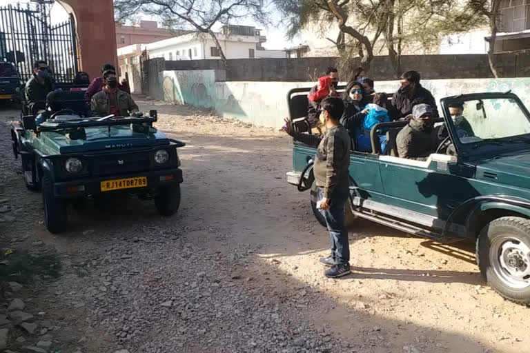 nahargarh Biological Park, jhalana leopard safari