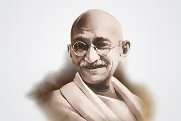 Mahatma Gandhi's bowl and spoons will be auctioned in uk