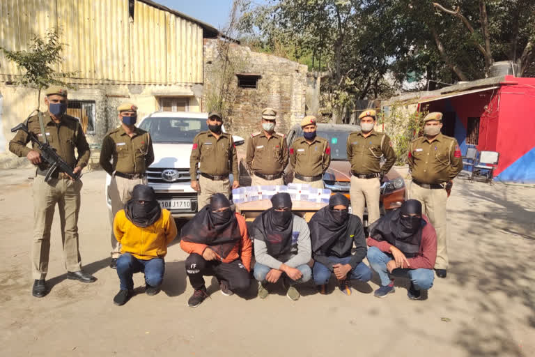 five accused arrested in robbery, murder and theft cases in jasola vihar delhi crime news