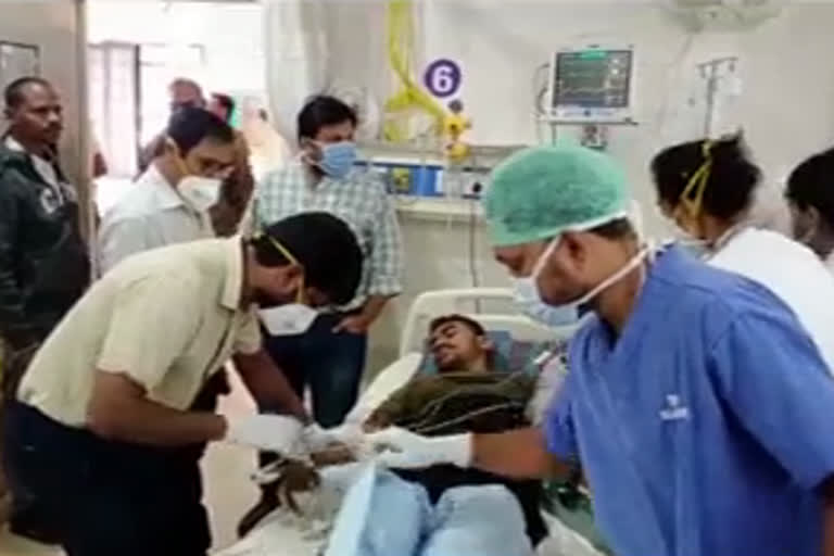 soldiers-injured-in-ied-blast-in-bijapur