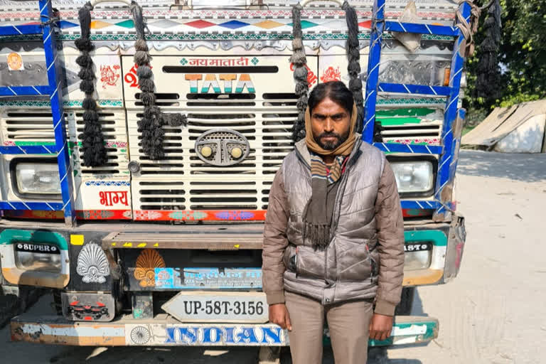 ayodhya police arrested truck driver in robbery case