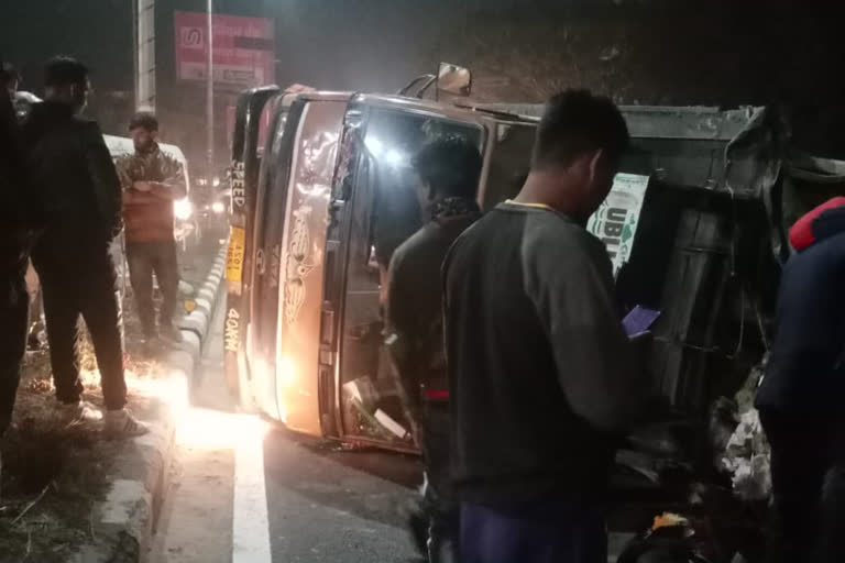 A road accident at jalukbari