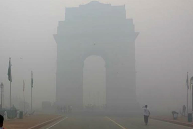 Delhi pollution level record 330 on thursday morning