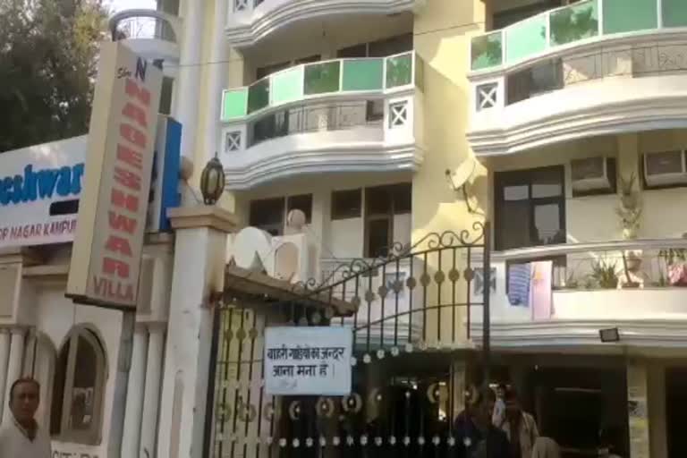 कानपुर में पूर्व मंत्री गायत्री प्रजापति के सीए के घर पर ईडी छापा