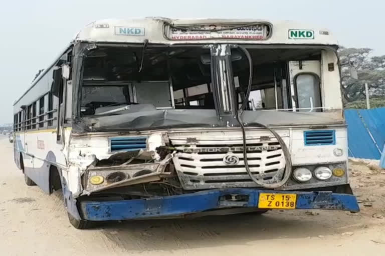 rtc bus accident near patancheru