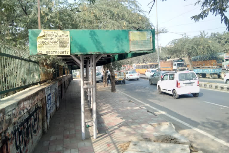 Najafgarh vegetable market bus stand broken