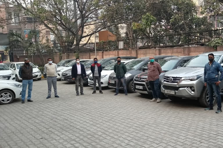 Gang busted for stealing more than 500 cars in delhi