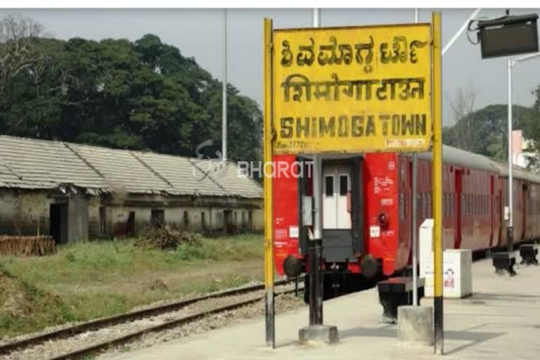 local train coach derails near Shivamogga