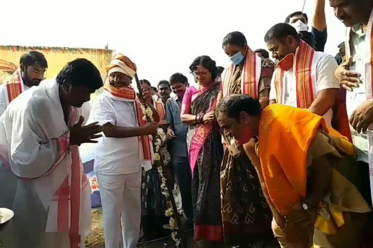 minister koppula eshwar visited dharmapuri constituency